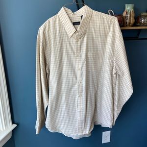 Men’s Gently Used Van Heusen Button-Up- Size XL